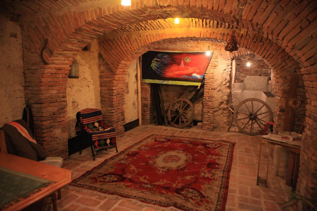 Mountain Tale Hostel บราชอฟ ภายนอก รูปภาพ
