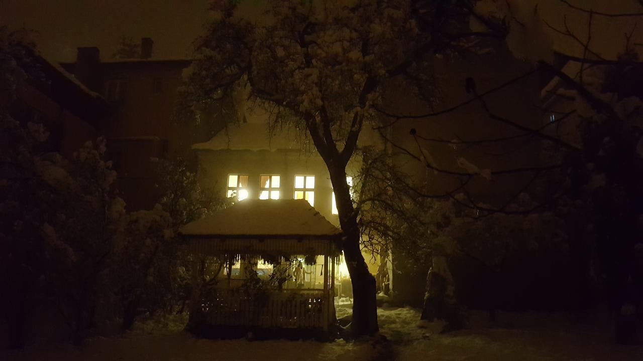 Mountain Tale Hostel บราชอฟ ภายนอก รูปภาพ