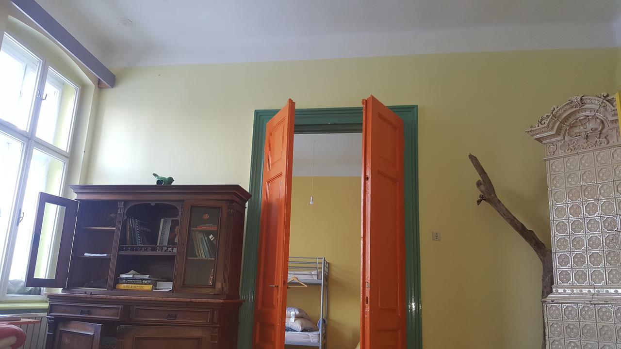 Mountain Tale Hostel บราชอฟ ภายนอก รูปภาพ