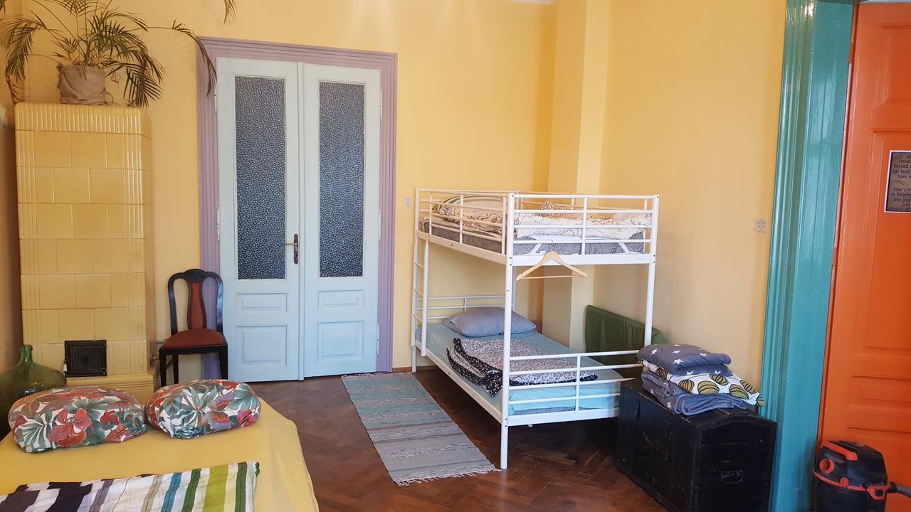 Mountain Tale Hostel บราชอฟ ภายนอก รูปภาพ